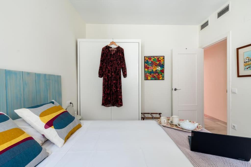 Apartamentos Rg, San Vicente 22 Sevilla Kültér fotó