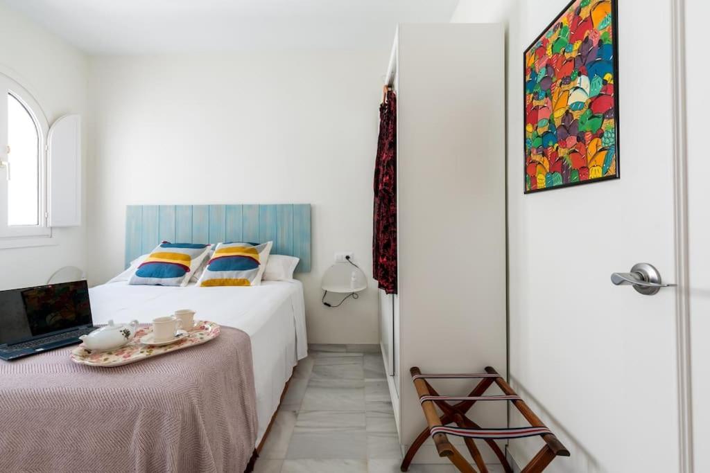 Apartamentos Rg, San Vicente 22 Sevilla Kültér fotó